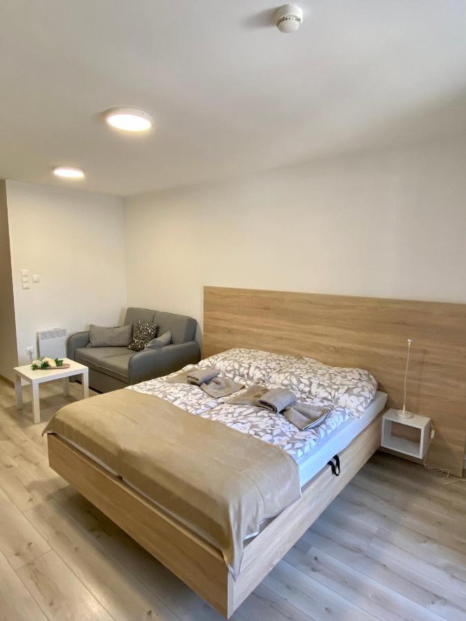 Apartman Flower Подгайска Экстерьер фото